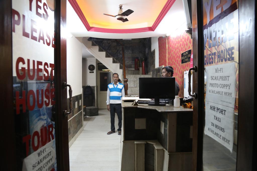 Yes Please Guest House New Delhi Extérieur photo