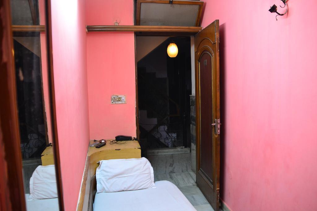 Yes Please Guest House New Delhi Chambre photo