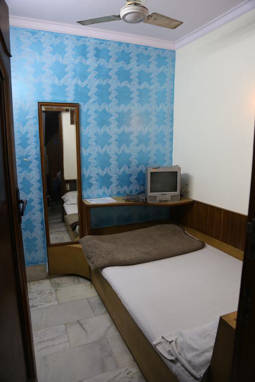 Yes Please Guest House New Delhi Extérieur photo